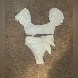 Hayden Bikini 
Women’s Bikini 
Size Small
NWOT